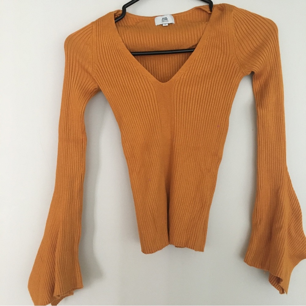 River island ribbed sweater with flute sleeves. Mustard colour. Worn once